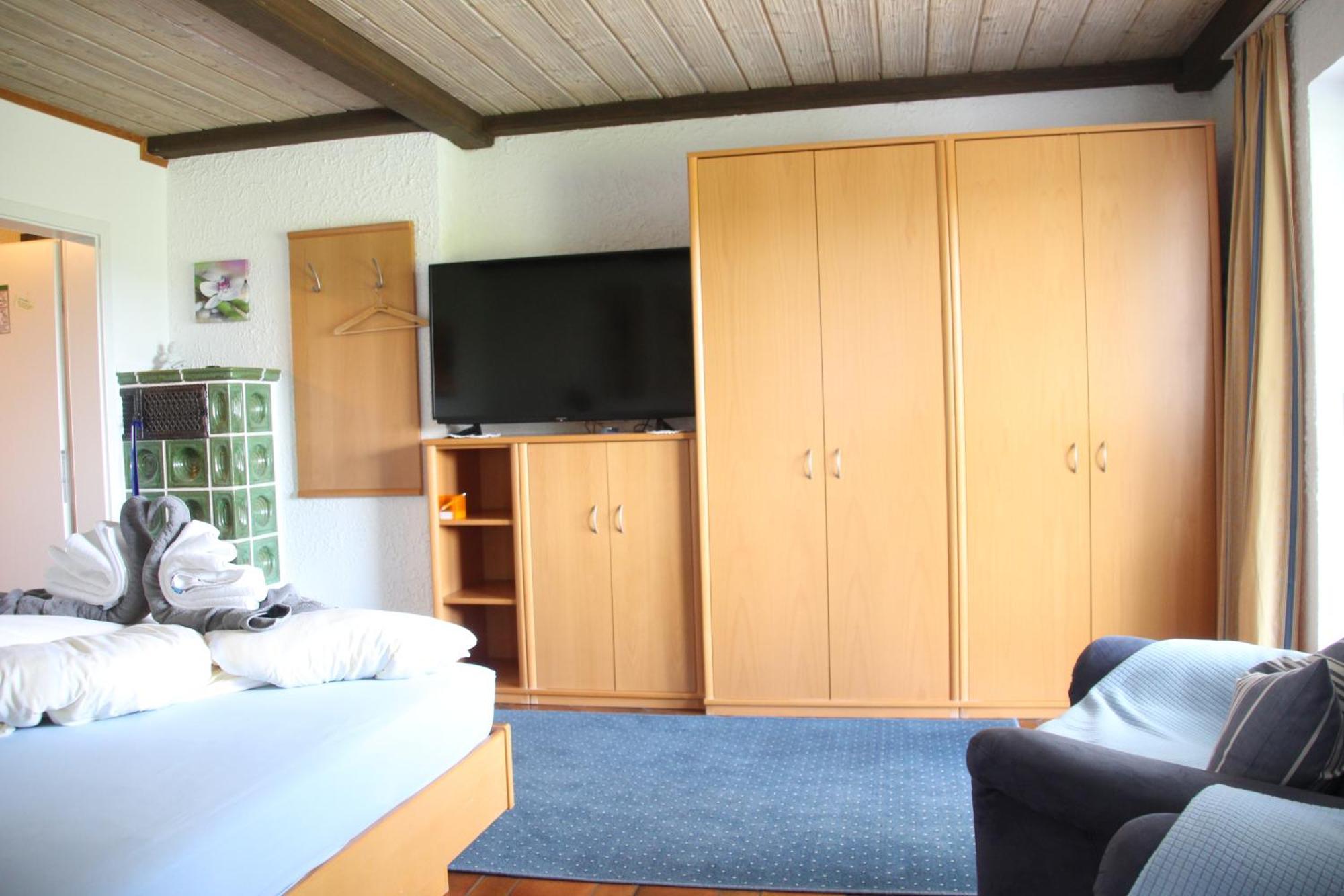 Erwachsenen Aparthotel Naturidyll - Der Wieserhof Bad Fussing Exterior photo